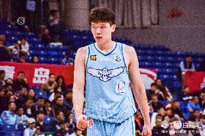 常规赛第45轮最佳阵容：杨瀚森&amp;莫兰德&amp;林葳&amp;约克&amp;张宁