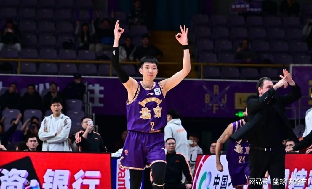 2026世界杯-0.7秒三分压哨绝杀！CBA又现死亡绝杀：男篮天才后卫太横了！