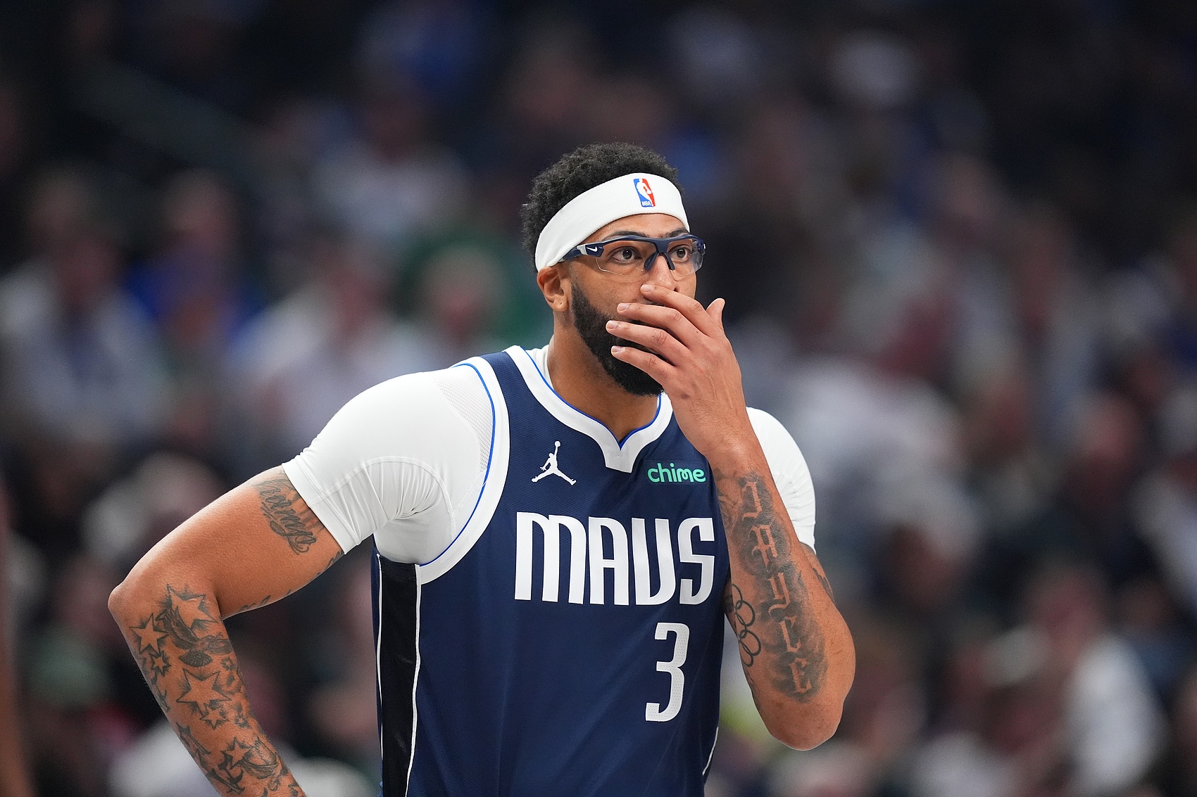 注册投注-基德：浓眉的独行侠生涯确实很遗憾 核心问题出在他的健康上